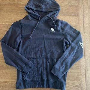Black Abercrombie and Fitch sweatshirt size medium